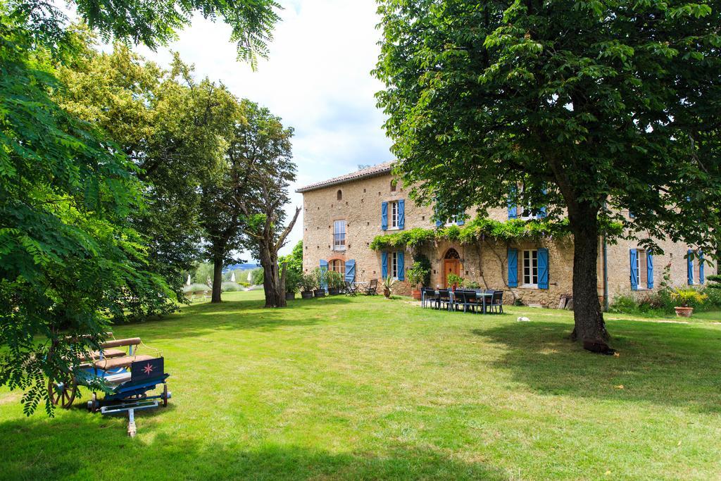 Au Mas Des Calmettes Bed & Breakfast Parisot  Exterior photo